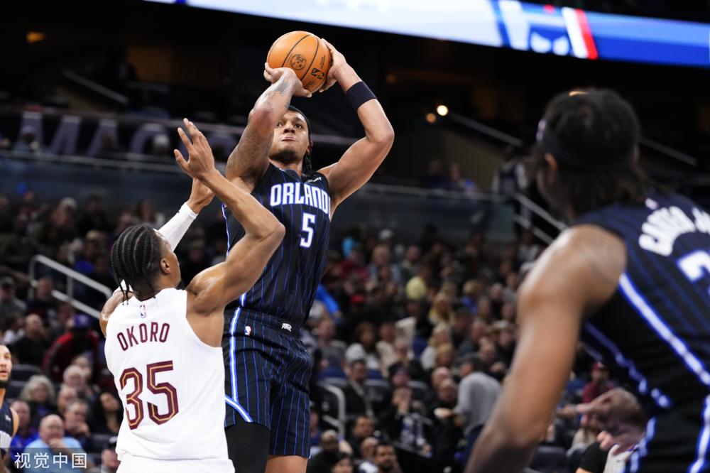 是吸引着无 是吸引着无